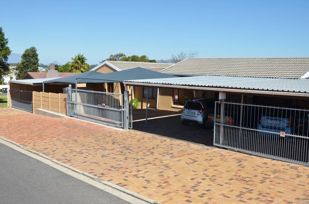 De Helling Self Catering Bed & Breakfast Brackenfell Luaran gambar